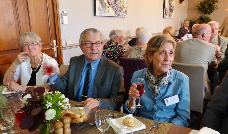 2_P1040546 (Clement).jpg - ...